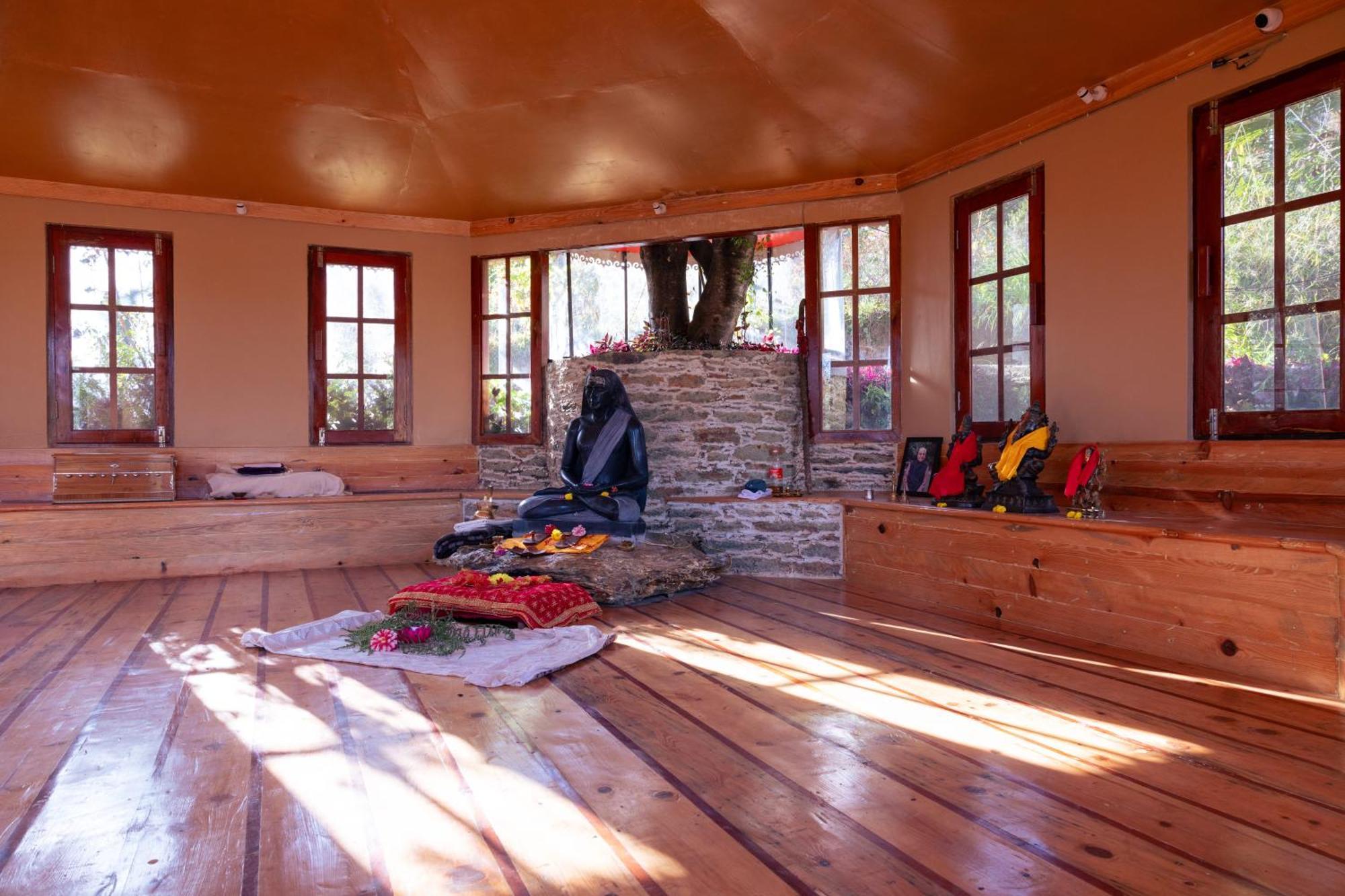 Dunagiri Retreat Dwarahat Экстерьер фото