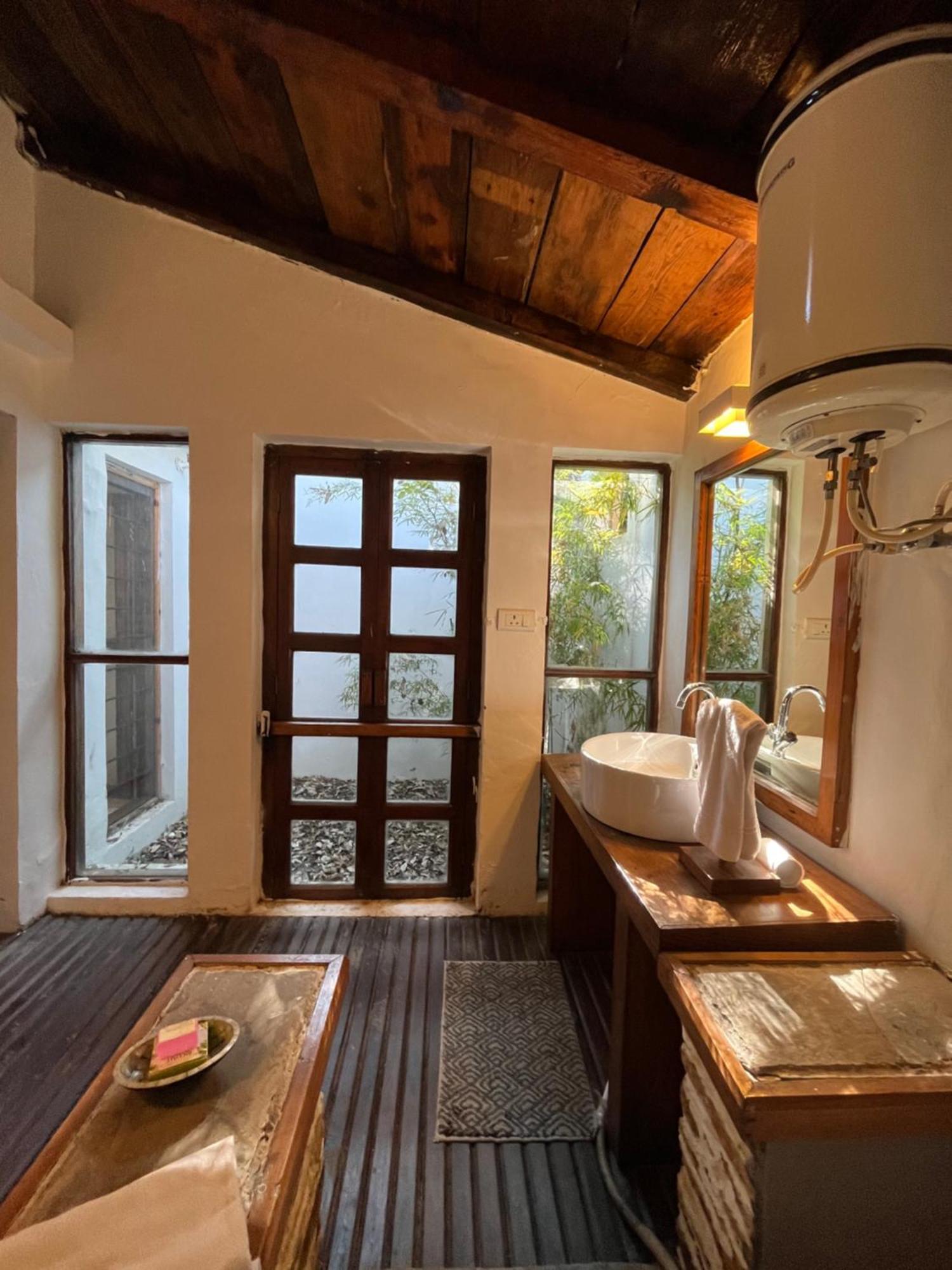 Dunagiri Retreat Dwarahat Экстерьер фото